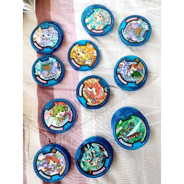 YoKai Watch Kyubi Medals Blue Holo Medal Japanese Yo-kai