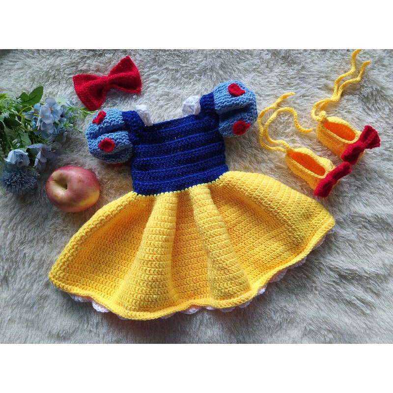 Crochet snow white store dress