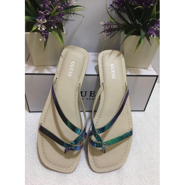 Guess hot sale slippers womens