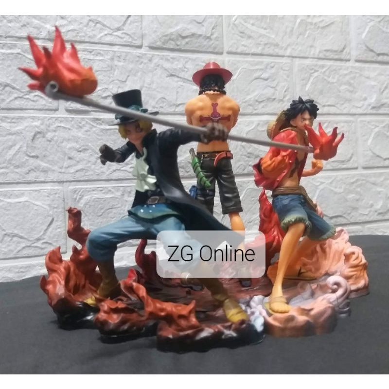 One piece deals brotherhood figure