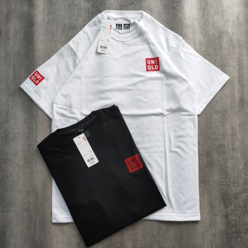 Uniqlo best sale logo shirt