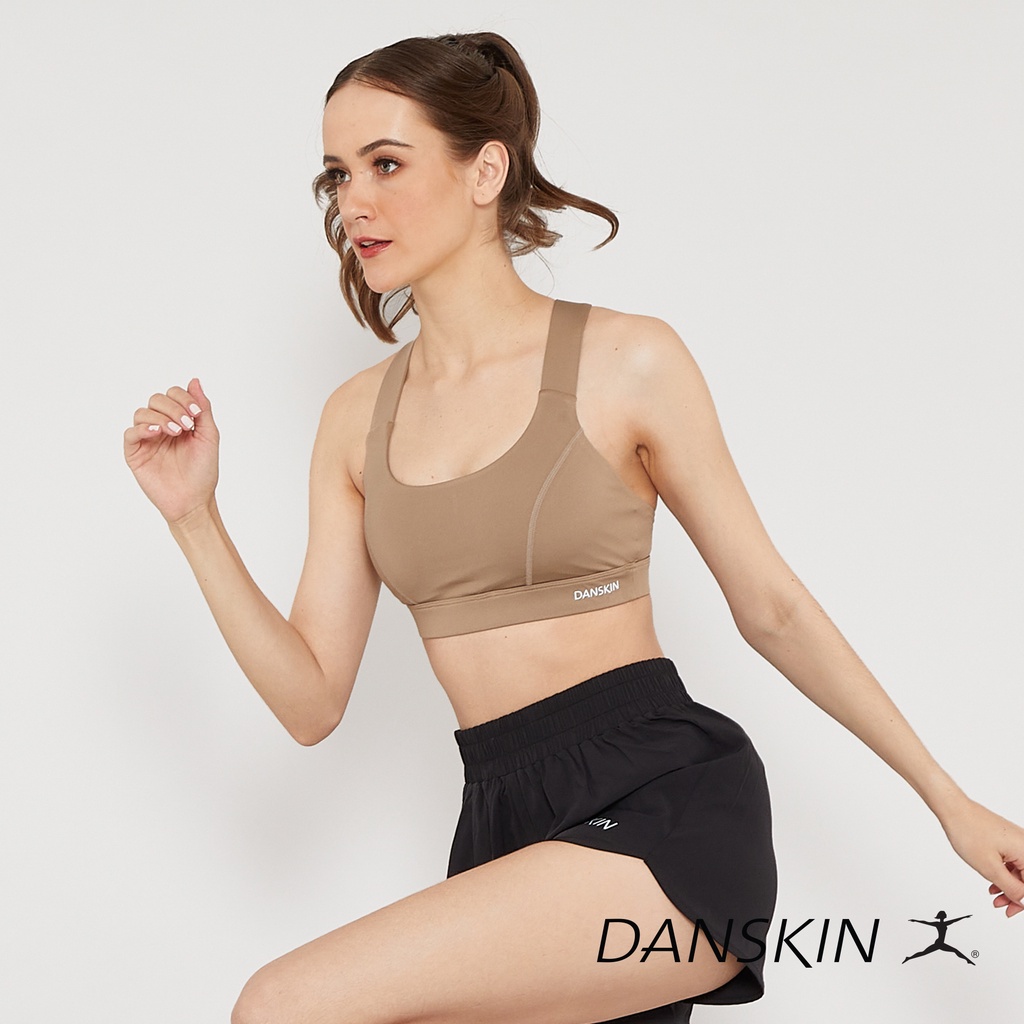 Danskin Fair Fit Medium Support Sports Bra with Removable Pads Women  Activewear