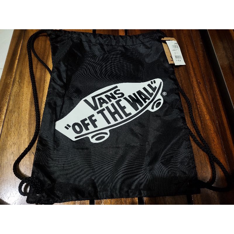 Black vans 2024 drawstring bag