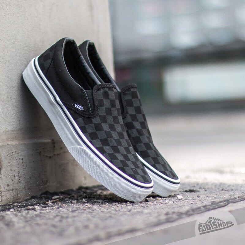 Mens slip on checkered hot sale vans