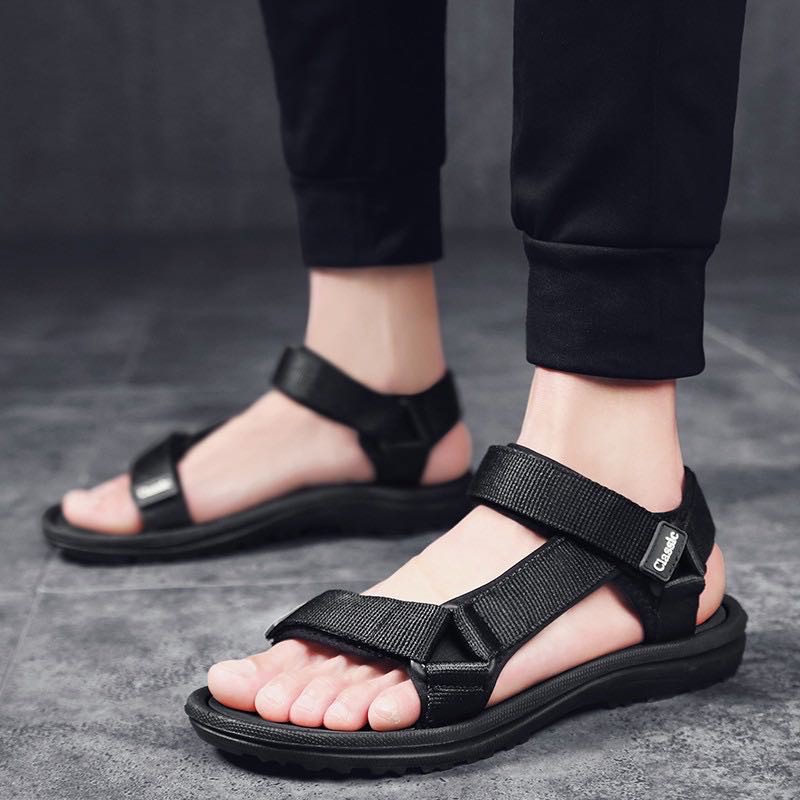 SlippersBoutique Korean Fashion Sandals Beach Walker Slippers For