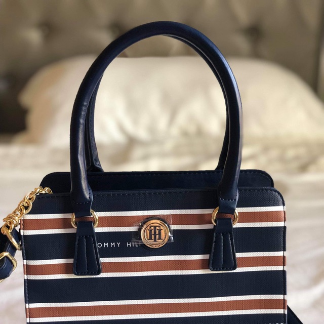 Latest tommy hilfiger online bags