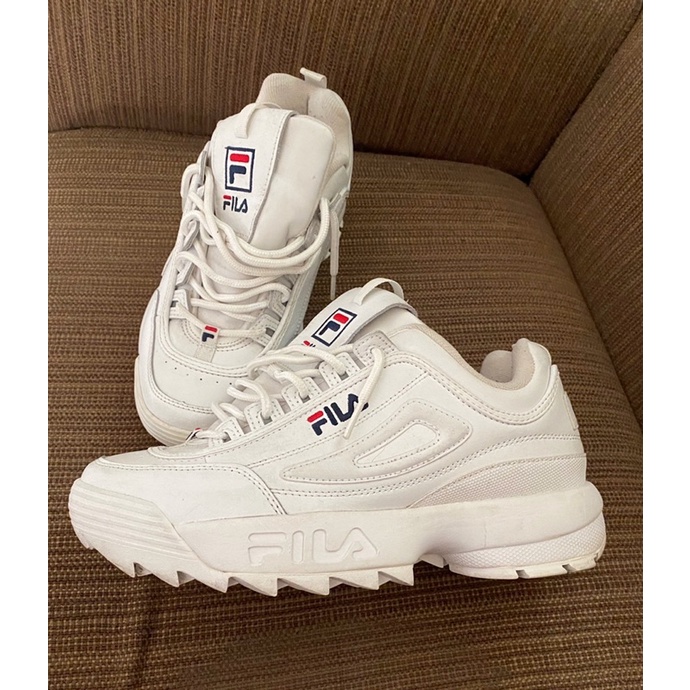 Authentic fila clearance shoes