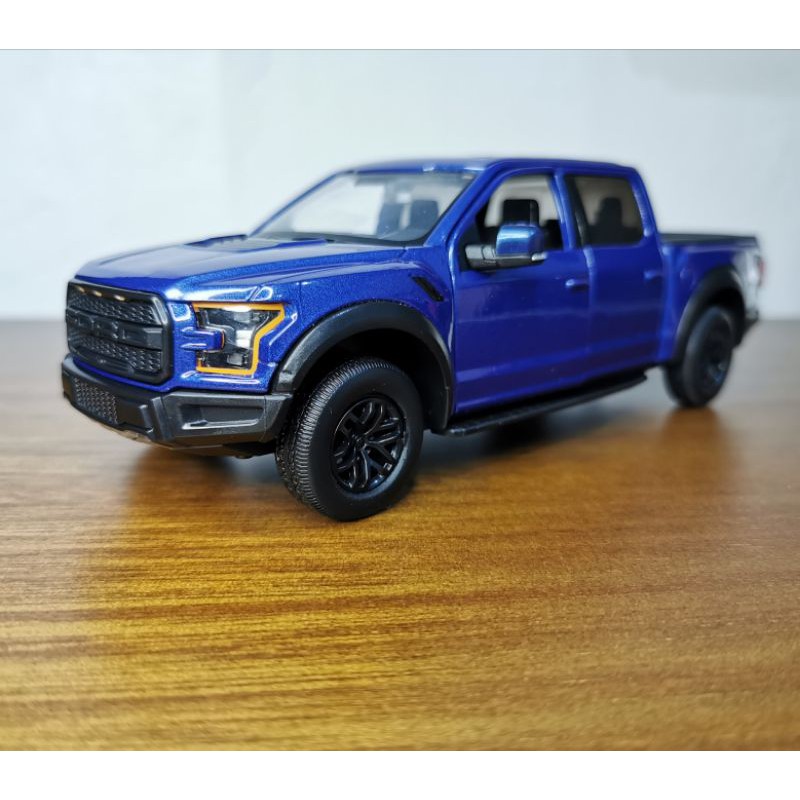 Ford deals raptor diecast