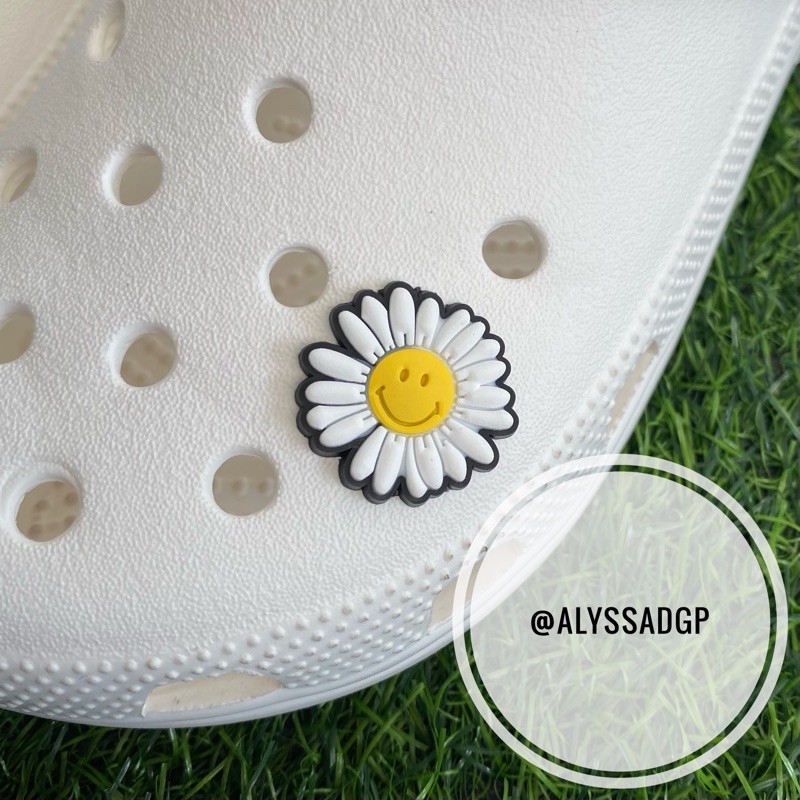 Daisy Smiley Flower Jibbitz Crocs Shoe Charms Shopee Philippines