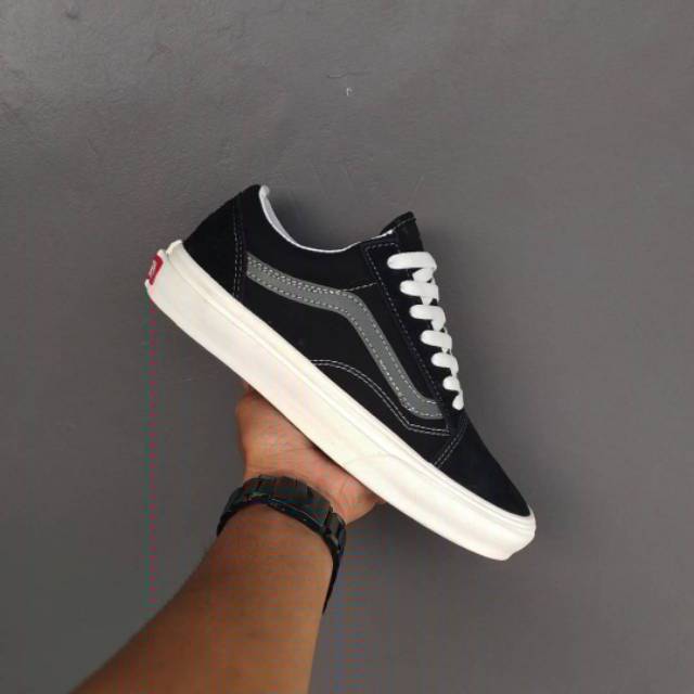 Old skool shop vans style 36