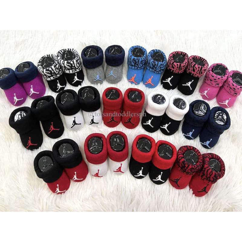 Baby girl jordan clearance booties