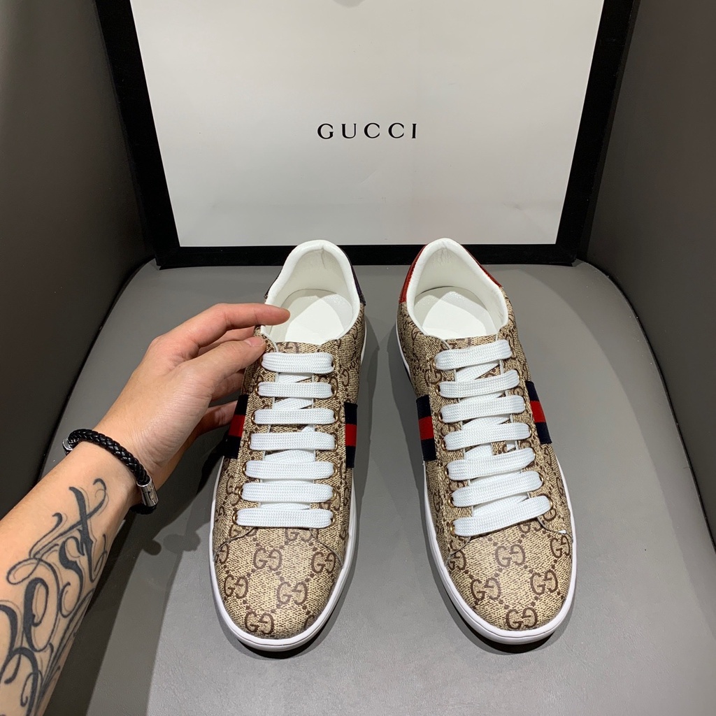 Gucci white outlet canvas shoes