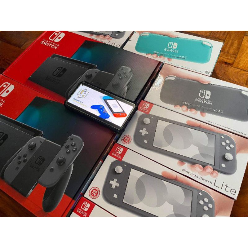 Selling nintendo switch store with downloaded games