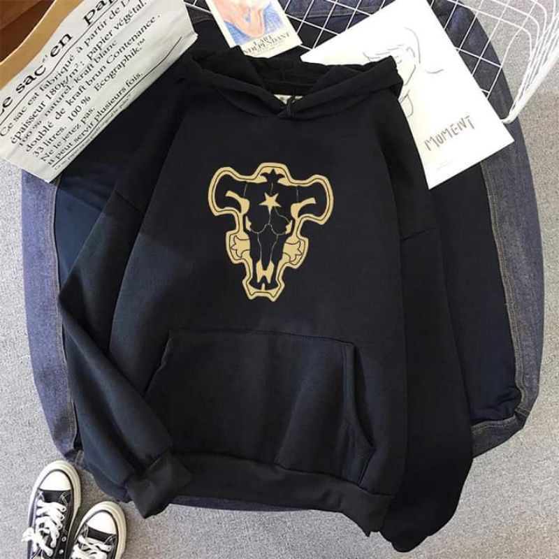 Black clover outlet black bulls hoodie