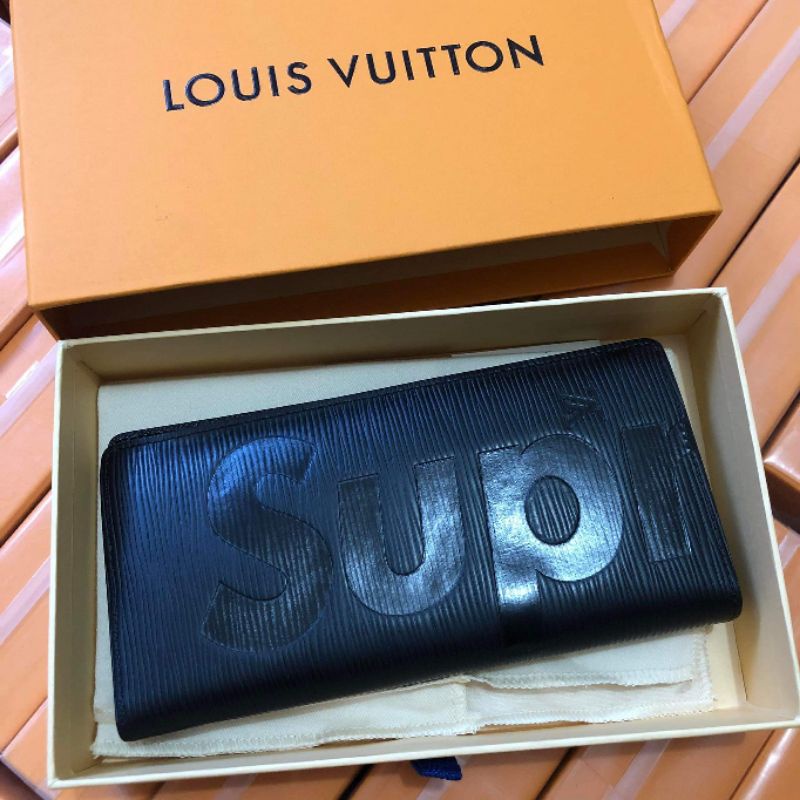 Louis Vuitton, Supreme Brazza Long Wallet Epi