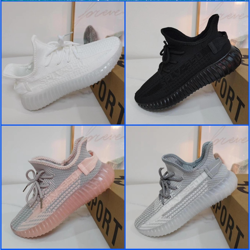 Kids on sale shoes yeezy