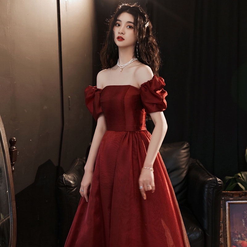 Simple red shop long gown