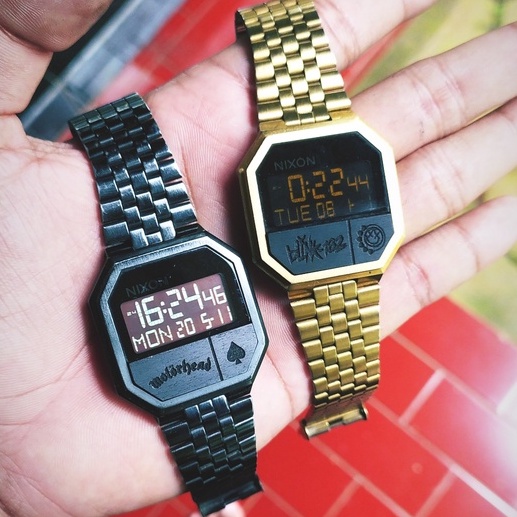 Nixon watch logo hot sale