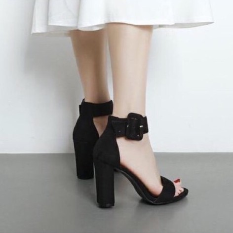 One strap outlet black heels