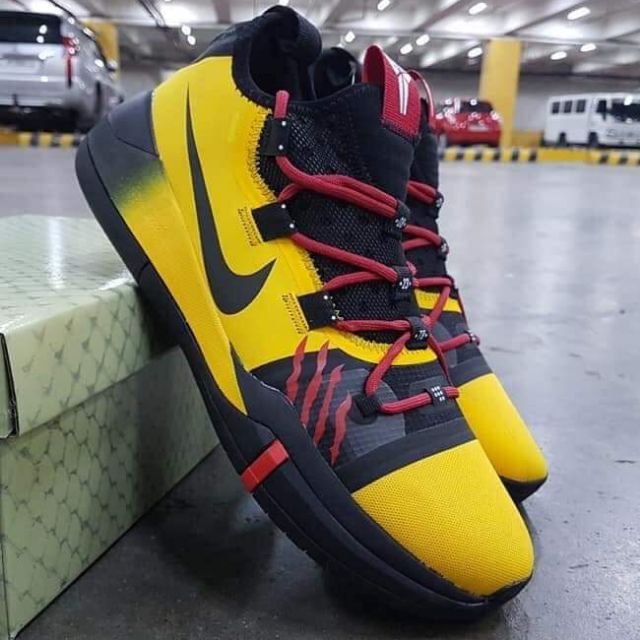 Kobe on sale exodus yellow