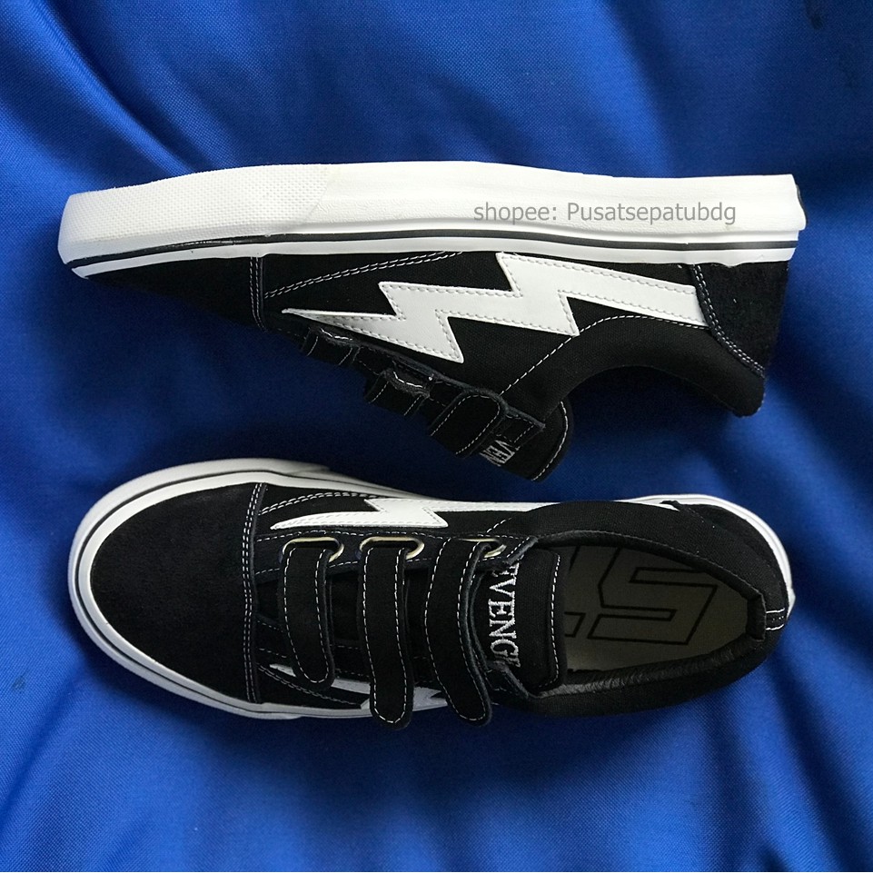 Revenge x storm hot sale black velcro