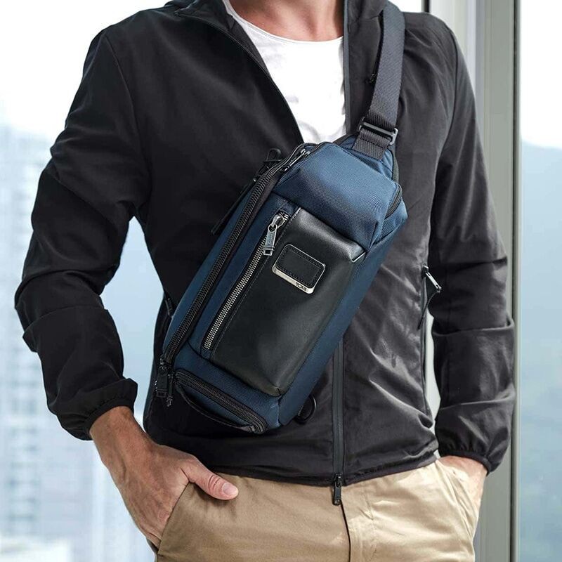 Tumi crossbody hotsell bag for man