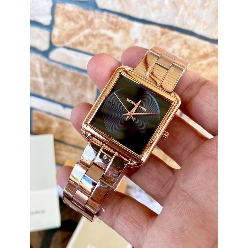 Mk outlet square watch