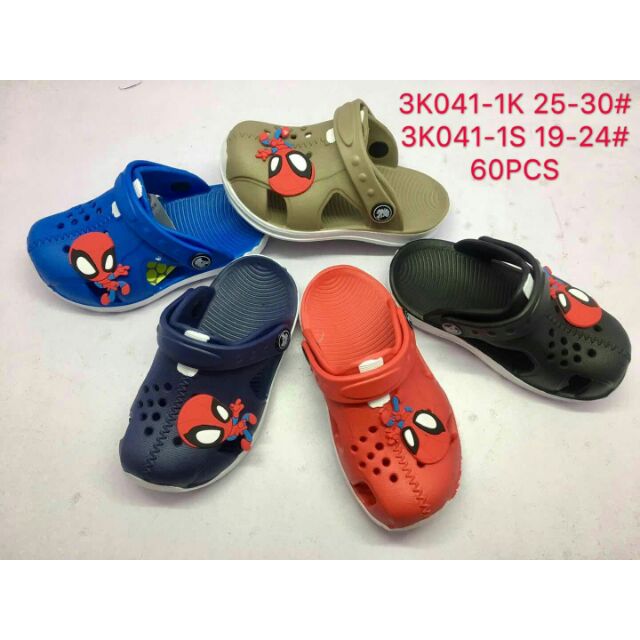 Kids spiderman clearance crocs