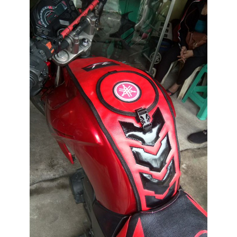 Yamaha fz discount v3 tank cover