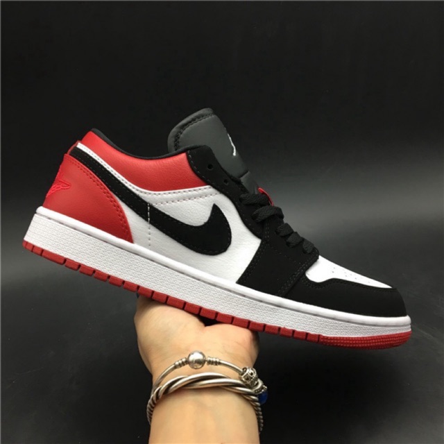 Jordan 1 low black best sale toe for sale philippines