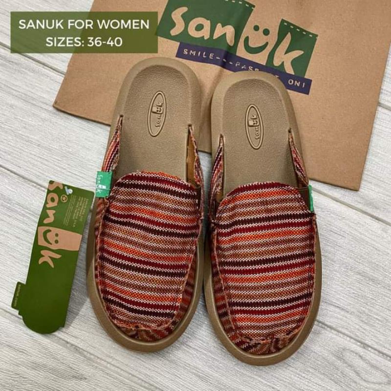 Sanuk, Shoes, Womens Sanuk Slippers Size