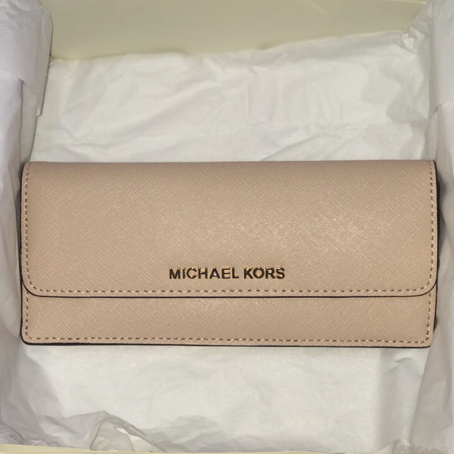 Michael kors jet set travel saffiano leather outlet wallet