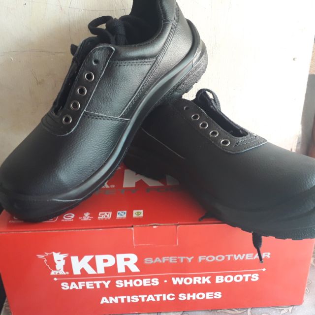 King power 2025 footwear price