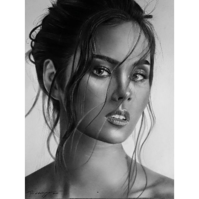 Black And White Portrait Charcoal Pencils Pencil Sketch, Size: A4 Size Page  Used