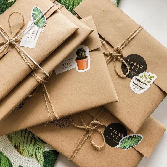 Wrapping with store kraft paper