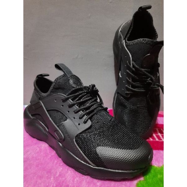 Huarache triple black outlet philippines