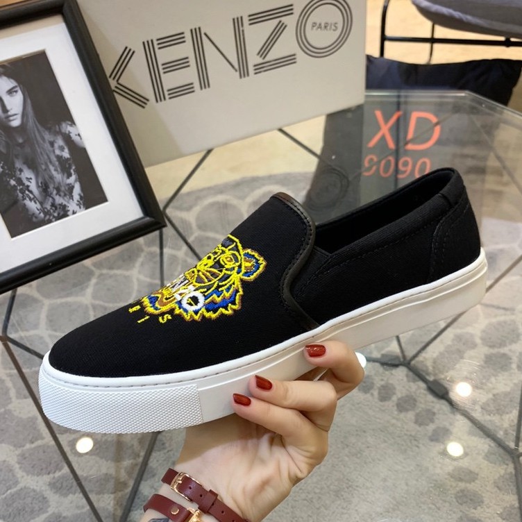 Kenzo black best sale slip on