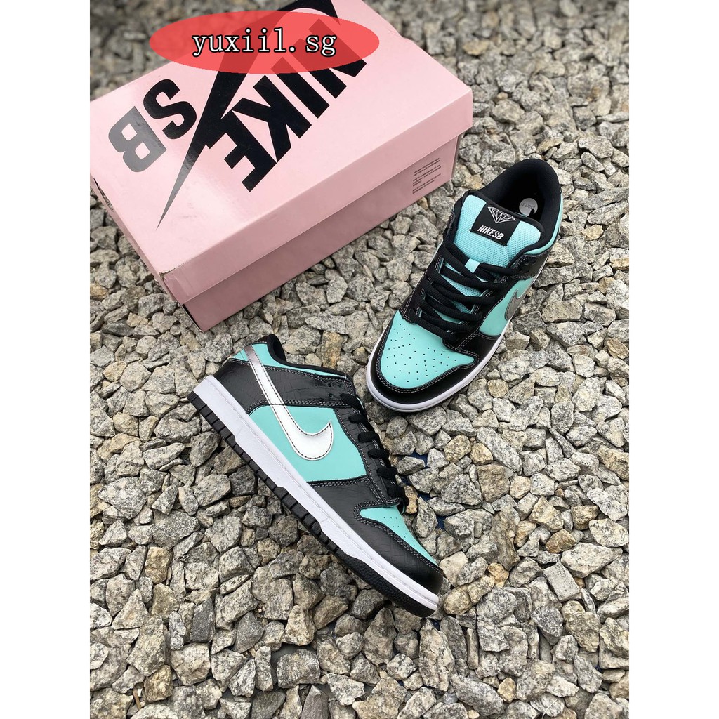 Nike sb dunk hot sale x diamond