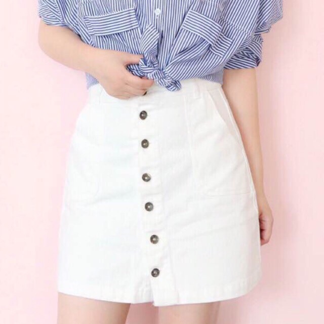 High Waist Button Front Denim Skirt With Straps  High waisted denim skirt,  Skirt fashion, Denim skirt