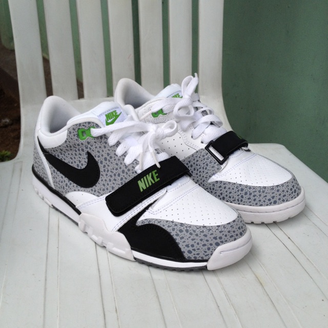 Nike air trainer hot sale 1 low st safari