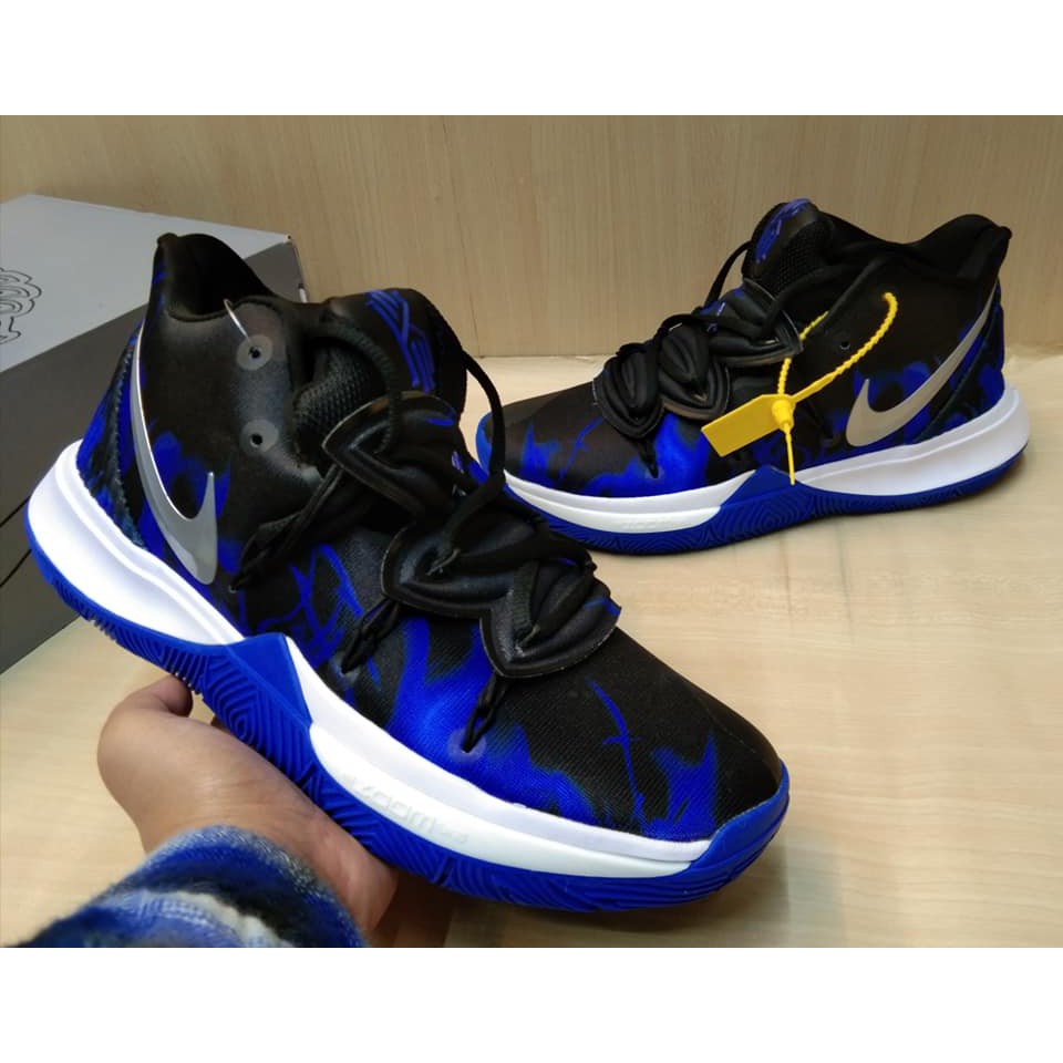 Kyrie irving store 5 duke shoes