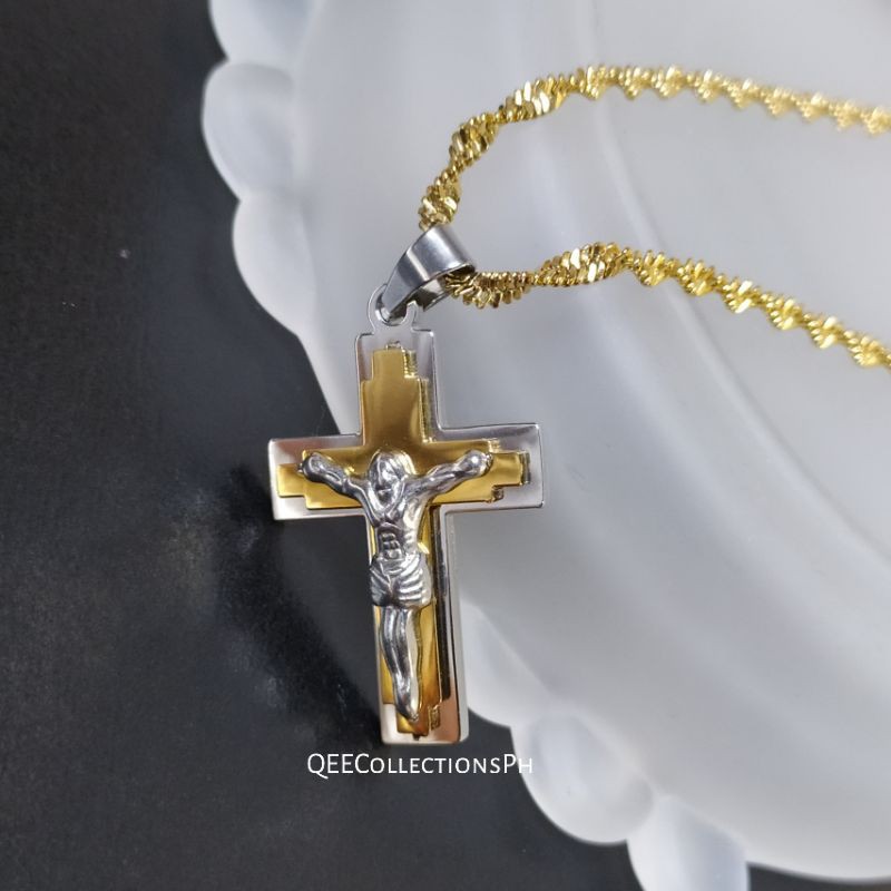 Jesus christ necklace deals gold