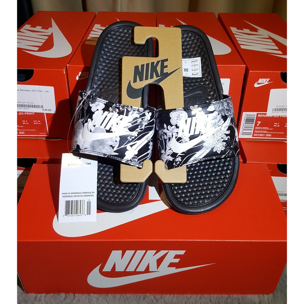 Nike discount benassi flower