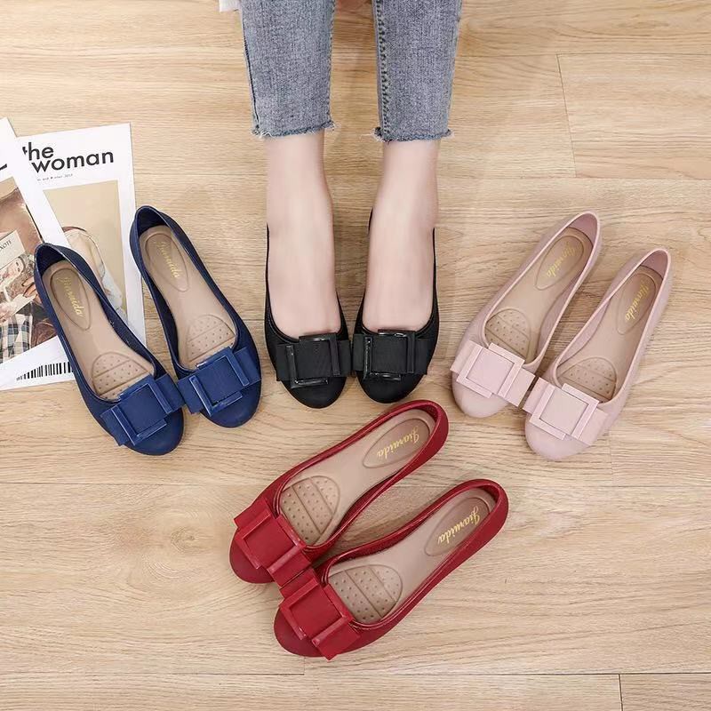 Shopee store jelly shoes