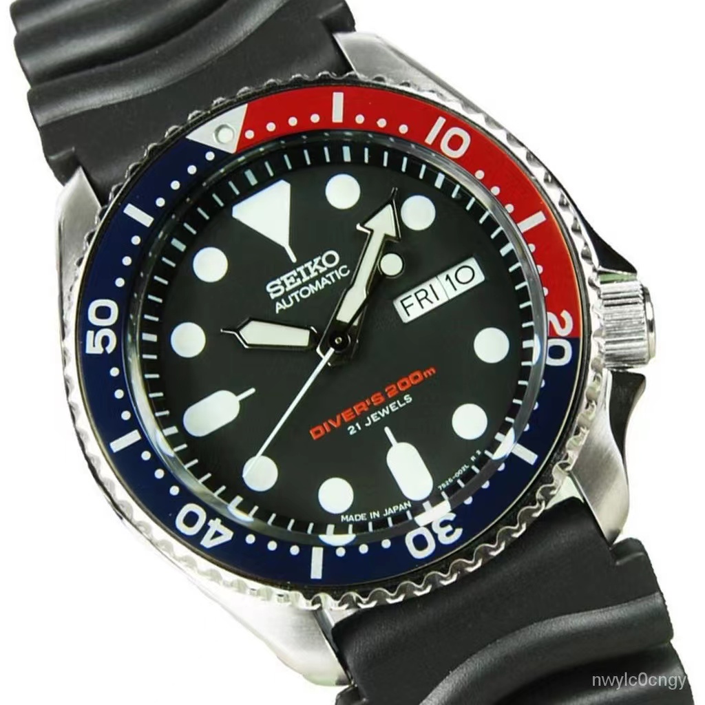 Seiko 5 best sale divers watch