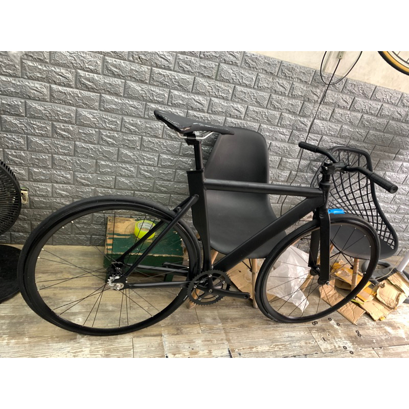 Celt fixie bike price deals