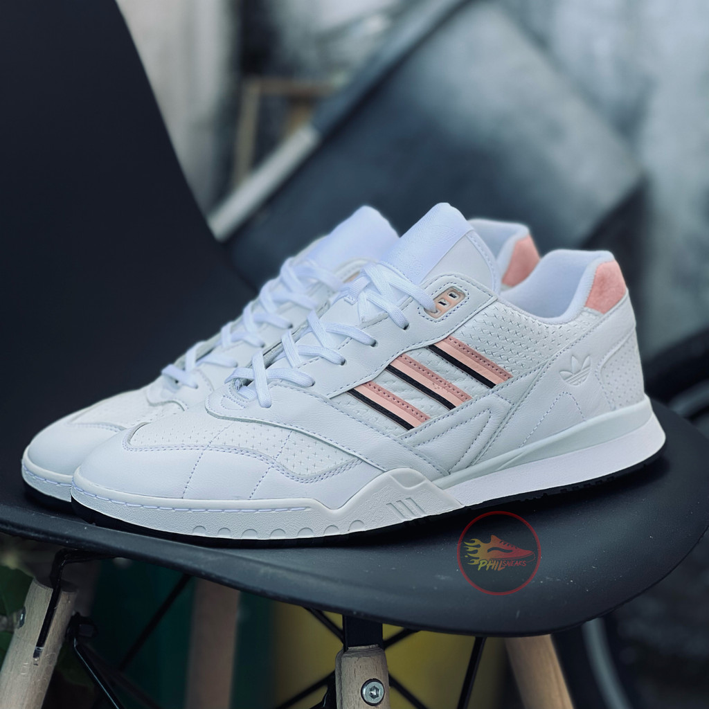 Adidas ar best sale trainer white