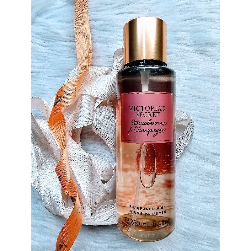 Strawberries and champagne victoria's secret body mist hot sale