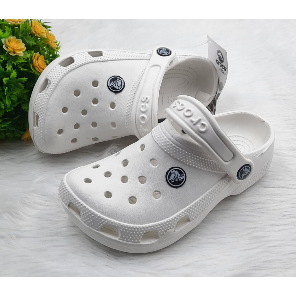 Boys crocs size clearance 8