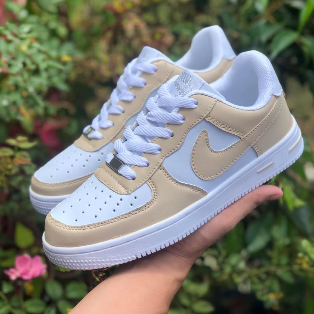 New AIR FORCE 1 khaki colored shoes for men and women fashionable